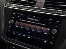 Volkswagen Tiguan 2.0 TDI R-Line Tech SUV 5dr Diesel DSG Euro 6 (s/s) (150 ps) - U1856