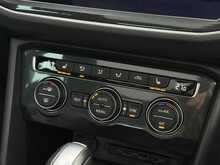 Volkswagen Tiguan 2.0 TDI R-Line Tech SUV 5dr Diesel DSG Euro 6 (s/s) (150 ps) - U1856