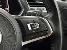 Volkswagen Tiguan 2.0 TDI R-Line Tech SUV 5dr Diesel DSG Euro 6 (s/s) (150 ps) - U1856