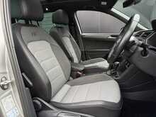 Volkswagen Tiguan 2.0 TDI R-Line Tech SUV 5dr Diesel DSG Euro 6 (s/s) (150 ps) - U1856
