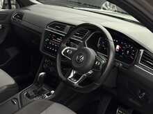 Volkswagen Tiguan 2.0 TDI R-Line Tech SUV 5dr Diesel DSG Euro 6 (s/s) (150 ps) - U1856
