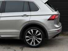 Volkswagen Tiguan 2.0 TDI R-Line Tech SUV 5dr Diesel DSG Euro 6 (s/s) (150 ps) - U1856