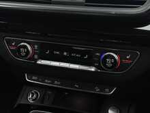 Audi Q5 2.0 TDI 40 Black Edition SUV 5dr Diesel S Tronic quattro Euro 6 (s/s) (190 ps) - U1857