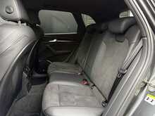 Audi Q5 2.0 TDI 40 Black Edition SUV 5dr Diesel S Tronic quattro Euro 6 (s/s) (190 ps) - U1857