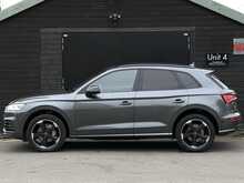 Audi Q5 2.0 TDI 40 Black Edition SUV 5dr Diesel S Tronic quattro Euro 6 (s/s) (190 ps) - U1857