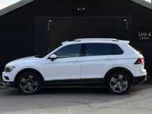 Volkswagen Tiguan 2.0 TDI SEL SUV 5dr Diesel DSG 4Motion Euro 6 (s/s) (150 ps) - U1858