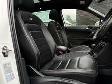 Volkswagen Tiguan 2.0 TDI R-Line SUV 5dr Diesel DSG Euro 6 (s/s) (150 ps) - U1861