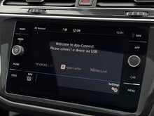 Volkswagen Tiguan 2.0 TDI R-Line SUV 5dr Diesel DSG Euro 6 (s/s) (150 ps) - U1861