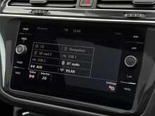 Volkswagen Tiguan 2.0 TDI R-Line SUV 5dr Diesel DSG Euro 6 (s/s) (150 ps) - U1861
