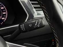 Volkswagen Tiguan 2.0 TDI R-Line SUV 5dr Diesel DSG Euro 6 (s/s) (150 ps) - U1861