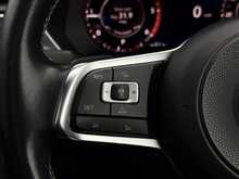 Volkswagen Tiguan 2.0 TDI R-Line SUV 5dr Diesel DSG Euro 6 (s/s) (150 ps) - U1861