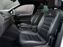 Volkswagen Tiguan 2.0 TDI R-Line SUV 5dr Diesel DSG Euro 6 (s/s) (150 ps) - U1861