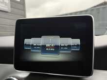 Mercedes-Benz GLA 2.1 GLA220d AMG Line (Premium Plus) SUV 5dr Diesel 7G-DCT 4MATIC Euro 6 (s/s) (177 ps) - U1862
