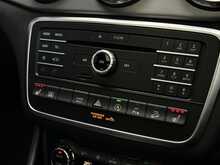 Mercedes-Benz GLA 2.1 GLA220d AMG Line (Premium Plus) SUV 5dr Diesel 7G-DCT 4MATIC Euro 6 (s/s) (177 ps) - U1862