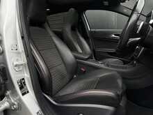 Mercedes-Benz GLA 2.1 GLA220d AMG Line (Premium Plus) SUV 5dr Diesel 7G-DCT 4MATIC Euro 6 (s/s) (177 ps) - U1862