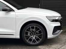 Audi Q8 3.0 TDI V6 50 Vorsprung SUV 5dr Diesel Tiptronic quattro Euro 6 (s/s) (286 ps) - U1863