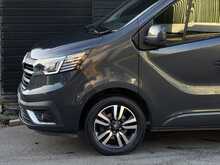 Renault Trafic 2.0 dCi Blue LL30 Sport+ Crew Van Double Cab 6dr Diesel Manual L2 H1 Euro 6 (s/s) (150 ps) - U1864