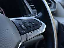 Volkswagen Transporter 2.0 TDI T28 Highline Panel Van 5dr Diesel DSG FWD SWB Euro 6 (s/s) (150 ps) - U1869