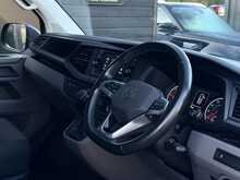 Volkswagen Transporter 2.0 TDI T28 Highline Panel Van 5dr Diesel DSG FWD SWB Euro 6 (s/s) (150 ps) - U1869