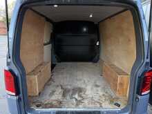 Volkswagen Transporter 2.0 TDI T28 Highline Panel Van 5dr Diesel DSG FWD SWB Euro 6 (s/s) (150 ps) - U1869