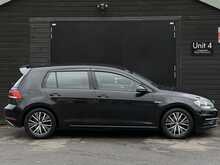 Volkswagen Golf 1.5 TSI EVO SE Nav Hatchback 5dr Petrol Manual Euro 6 (s/s) (130 ps) - U1874