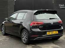 Volkswagen Golf 1.5 TSI EVO SE Nav Hatchback 5dr Petrol Manual Euro 6 (s/s) (130 ps) - U1874