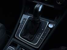 Volkswagen Golf 2.0 TSI GPF GTI Performance Hatchback 5dr Petrol DSG Euro 6 (s/s) (245 ps) - U1876