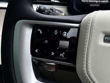 Land Rover Range Rover 3.0 D300 MHEV SE SUV 5dr Diesel Auto 4WD Euro 6 (s/s) (300 ps) - U1877