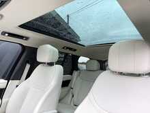 Land Rover Range Rover 3.0 D300 MHEV SE SUV 5dr Diesel Auto 4WD Euro 6 (s/s) (300 ps) - U1877