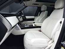 Land Rover Range Rover 3.0 D300 MHEV SE SUV 5dr Diesel Auto 4WD Euro 6 (s/s) (300 ps) - U1877