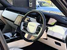 Land Rover Range Rover 3.0 D300 MHEV SE SUV 5dr Diesel Auto 4WD Euro 6 (s/s) (300 ps) - U1877