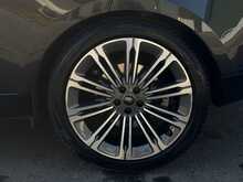 Land Rover Range Rover 3.0 D300 MHEV SE SUV 5dr Diesel Auto 4WD Euro 6 (s/s) (300 ps) - U1877