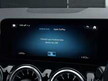 Mercedes-Benz GLA 1.3 GLA250e 15.6kWh Exclusive Edition (Premium) SUV 5dr Petrol Plug-in Hybrid 8G-DCT Euro 6 (s/s) - U1883