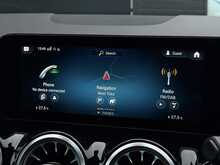 Mercedes-Benz GLA 1.3 GLA250e 15.6kWh Exclusive Edition (Premium) SUV 5dr Petrol Plug-in Hybrid 8G-DCT Euro 6 (s/s) - U1883