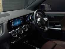 Mercedes-Benz GLA 1.3 GLA250e 15.6kWh Exclusive Edition (Premium) SUV 5dr Petrol Plug-in Hybrid 8G-DCT Euro 6 (s/s) - U1883