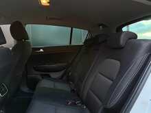 Kia Sportage 1.6 GDi 2 SUV 5dr Petrol Manual Euro 6 (s/s) (130 bhp) - U1884
