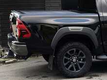 Toyota Hilux 2.8 D-4D Invincible X Pickup Double Cab 4dr Diesel Auto 4WD Euro 6 (s/s) (204 ps) - U1886