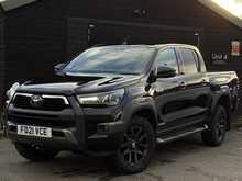 Toyota Hilux 2.8 D-4D Invincible X Pickup Double Cab 4dr Diesel Auto 4WD Euro 6 (s/s) (204 ps) - U1886