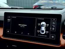 Lotus Emira 3.5 V6 First Edition Coupe 2dr Petrol Manual Euro 6 (404 ps) - U1898