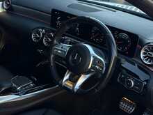 Mercedes-Benz A Class 2.0 A35 AMG (Premium Plus) Hatchback 5dr Petrol SpdS DCT 4MATIC Euro 6 (s/s) (306 ps) - U1905