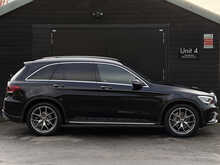 Mercedes-Benz GLC 2.0 GLC300d AMG Line (Premium Plus) SUV 5dr Diesel G-Tronic+ 4MATIC Euro 6 (s/s) (245 ps) - U1906