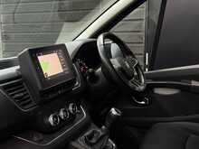 Renault Trafic 2.0 dCi Blue LL30 Sport+ Crew Van Double Cab 6dr Diesel Manual L2 H1 Euro 6 (s/s) (150 ps) - U1912