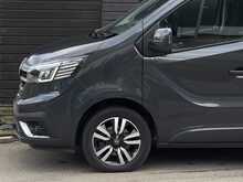 Renault Trafic 2.0 dCi Blue LL30 Sport+ Crew Van Double Cab 6dr Diesel Manual L2 H1 Euro 6 (s/s) (150 ps) - U1912