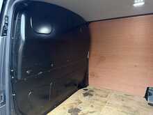 Volkswagen Transporter 2.0 TDI T30 Highline Panel Van 5dr Diesel DSG FWD LWB Euro 6 (s/s) (150 ps) - U1916