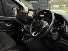 Renault Trafic 2.0 dCi Blue LL30 Sport+ Crew Van Double Cab 6dr Diesel Manual L2 H1 Euro 6 (s/s) (150 ps) - U1918