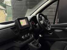 Renault Trafic 2.0 dCi Blue LL30 Sport+ Crew Van Double Cab 6dr Diesel Manual L2 H1 Euro 6 (s/s) (150 ps) - U1918