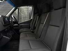 Mercedes-Benz Sprinter 2.0 315 CDI Progressive Panel Van 5dr Diesel G-Tronic RWD L3 H2 Euro 6 (s/s) (150 ps) - U1925