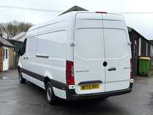 Mercedes-Benz Sprinter 2.0 315 CDI Progressive Panel Van 5dr Diesel G-Tronic RWD L3 H2 Euro 6 (s/s) (150 ps) - U1929