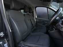 Renault Trafic 2.0 dCi Blue LL30 Sport+ Crew Van Double Cab 6dr Diesel Manual L2 H1 Euro 6 (s/s) (150 ps) - U1935