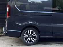 Renault Trafic 2.0 dCi Blue LL30 Sport+ Crew Van Double Cab 6dr Diesel Manual L2 H1 Euro 6 (s/s) (150 ps) - U1935